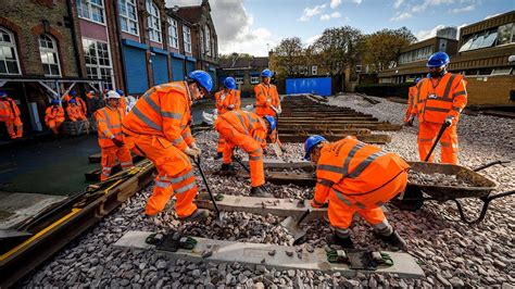 Study Rail Engineering at Newham College - YouTube