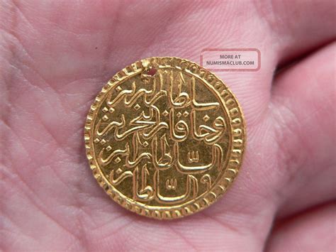 1 Ottoman - Turkey - Turkish Gold Islamic Coin Zeri Mahbub Sultan