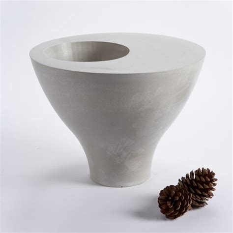 If It's Hip, It's Here (Archives): Obleeek Objects - Modern Concrete Planters For Indoor & Outdoor