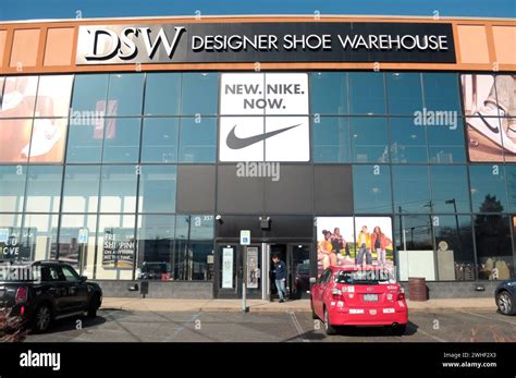 Dsw logos hi-res stock photography and images - Alamy