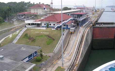 Panama Canal locks – Above & Beyond Travel