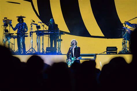 Beck Live at Huntington Bank Pavilion [GALLERY] - Chicago Music Guide