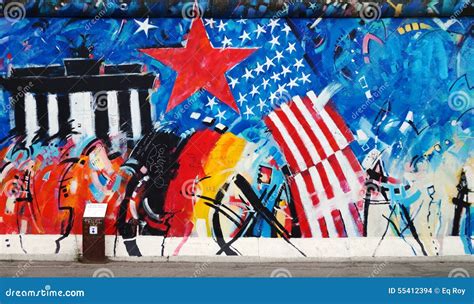 Berlin Wall East Side Gallery Graffiti Editorial Stock Image - Image of ...