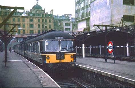 Disused Stations: Moorgate Station