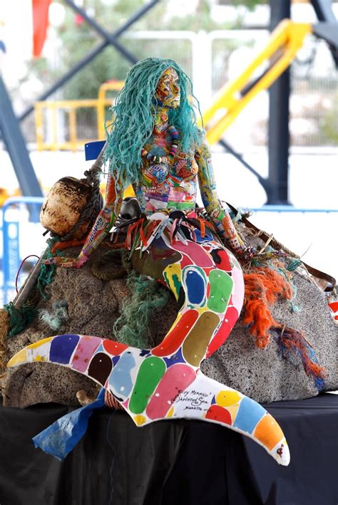 13 Giant Sculptures Made Entirely Of Beach Waste To Make You Reconsider ...