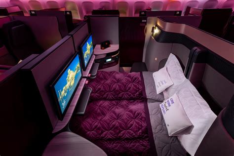 What Is It Like to Fly in the Qatar Airways Qsuite from Doha to New ...