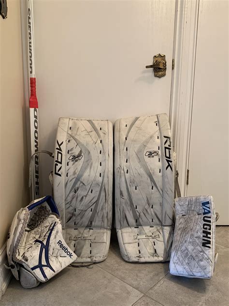 My new to me goalie set! Finally getting back into hockey playing ...