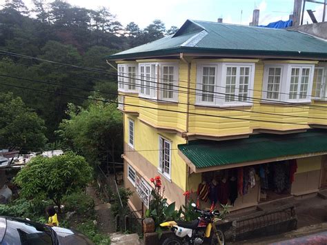 SAGADA GRANDMAS YELLOW HOUSE AND CAFE - Prices & Guest house Reviews ...