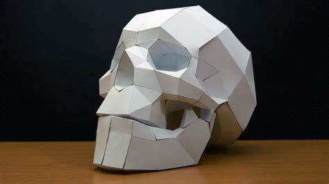 Papercraft Skull Timelapse - YouTube | Origami human, Skull template, Paper crafts