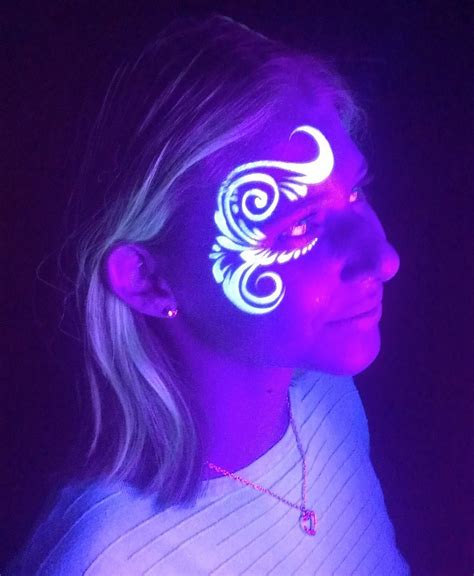 4 Super Easy Blacklight Uv Face Paint Designs Tutorial Pinterest ...