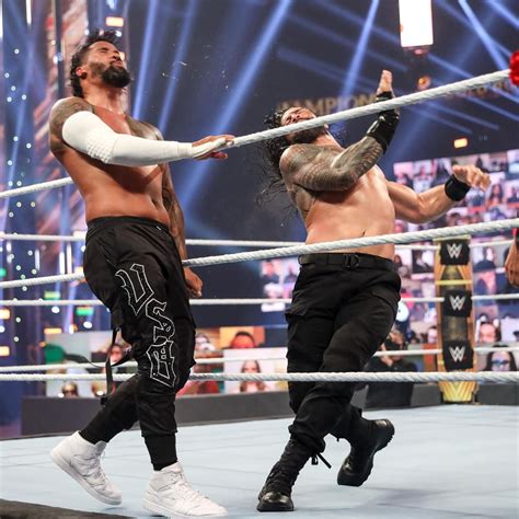 Photos: The Big Dog and Jey Uso trade haymakers in melee for the ...