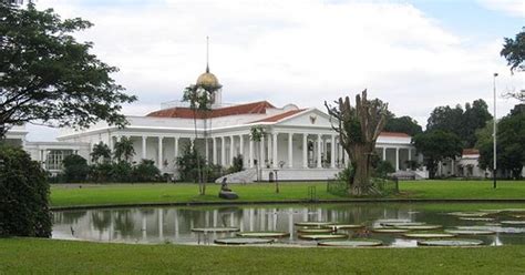 Misteri Penunggu Di Istana Presiden - Berita Aneh dan Unik Terbaru