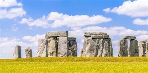 Stonehenge, Wiltshire - Book Tickets & Tours | GetYourGuide