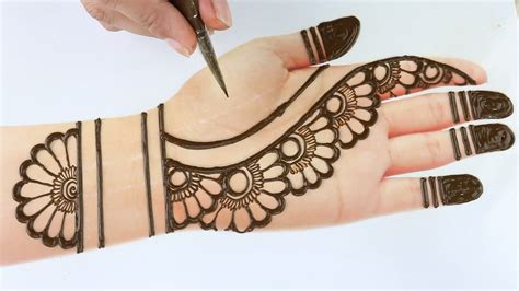 Simple Arabic Mehndi Designs