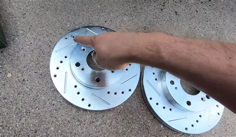 Which Way Do Drilled and Slotted Rotors Go? - Brake Pad Boss