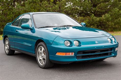 No Reserve: Original-Owner 1994 Acura Integra GS-R 5-Speed for sale on ...