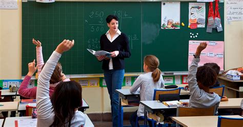 These Teachers Help Underserved Students Get Basic Supplies | HuffPost