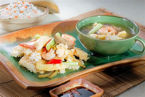 Sizzling Rice Soup – Yan Can Cook