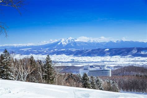 Furano Ski Resort - POWDER SNOW HOKKAIDO