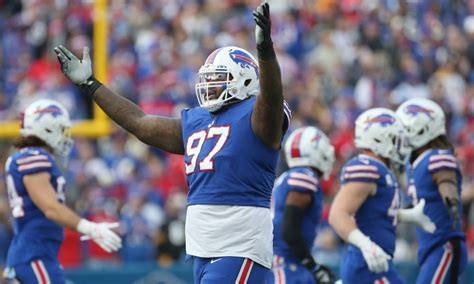 Bills Jordan Phillips needs offseason surgery, wants re-sign Buffalo