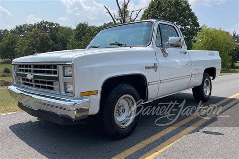 1985 CHEVROLET C10 CUSTOM PICKUP