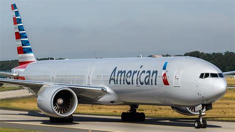 American Airlines Fleet Boeing 777-300ER Details and Pictures