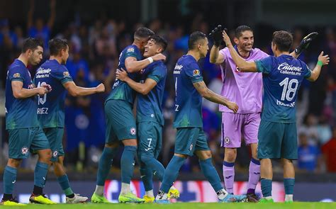 Cruz Azul vence al León de último minuto| Telediario México