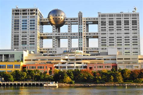 Odaiba - Fuji TV Building & Aqua City | Grissss | Flickr