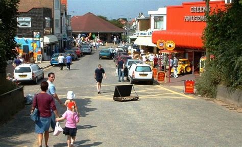 Chapel St Leonards Beach - Photo "CHAPEL ST LEONARDS" :: British Beaches