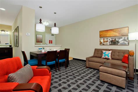 Hotel Rooms & Amenities | TownePlace Suites Dallas McKinney