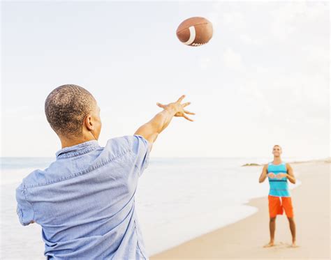 How to Properly Throw a Football