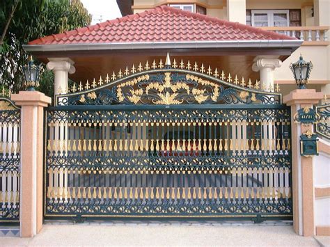 pictures of gates | Exotic Home Gate for Modern Home Design | Home Design Gallery | Gates ...