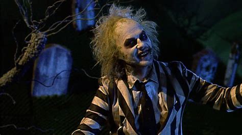 Beetlejuice 2: Michael Keaton Teases Sequel's Practical Effects