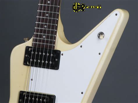 1983 Gibson Explorer – White – GuitarPoint