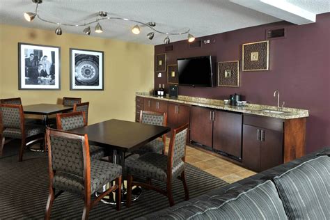 Embassy Suites by Hilton Des Moines Downtown Photo Gallery