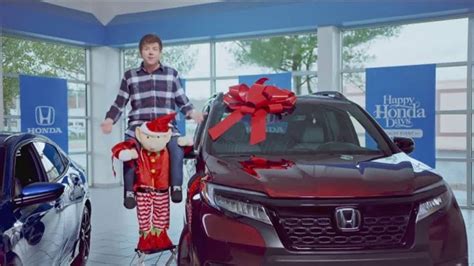 Happy Honda Days TV Commercial, 'Elf Help' [T2] - iSpot.tv