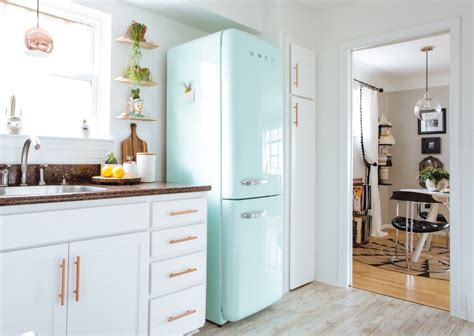 Mint Green Kitchen Inspiration and Ideas | Apartment Therapy