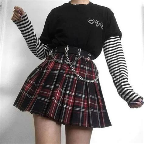 e6d8545daa42d5ced125a4bf747b3688 in 2020 | Fashion, Aesthetic clothes, Punk outfits