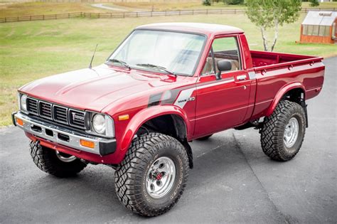 No Reserve: 53k-Kilometer 1981 Toyota 4x4 DLX Pickup 5-Speed for sale ...