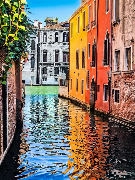 Los Canales de Venecia, uno de los lugares más románticos y turísticos ...