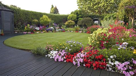 6 Tips for Designing a Beautiful Garden Landscape - Creative Contour