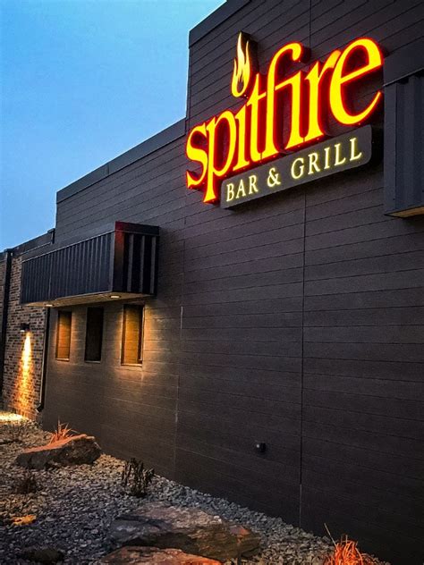 Spitfire Bar & Grill | West Fargo & Detroit Lakes Restaurant