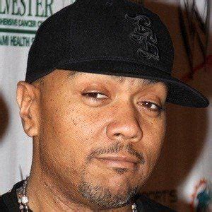 Timbaland - Age, Family, Bio | Famous Birthdays