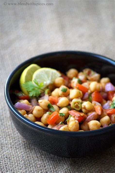 Chana Chaat Recipe ~ White Chickpeas Chaat Recipe ~ Indian Chaat ...