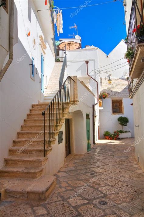 Alleyway. Noci. Puglia. Italy. — Stock Photo © milla74 #32629947