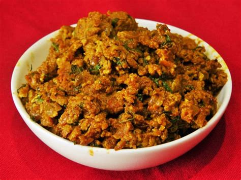 Anda Bhurji - Marathi Recipe | Madhura's Recipe