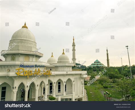 25 Raja ali haji Images, Stock Photos & Vectors | Shutterstock