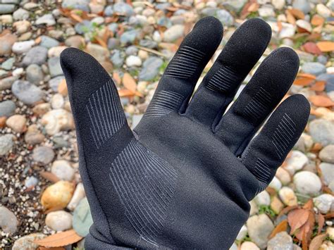 Best Touchscreen Gloves 2021 | iMore