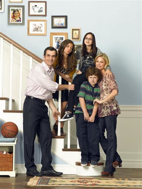 The Dunphy Family - Modern Family Photo (8304123) - Fanpop