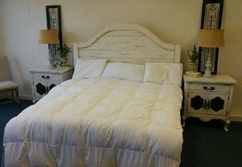 French Country Bedroom Group | Farmhouse Furniture